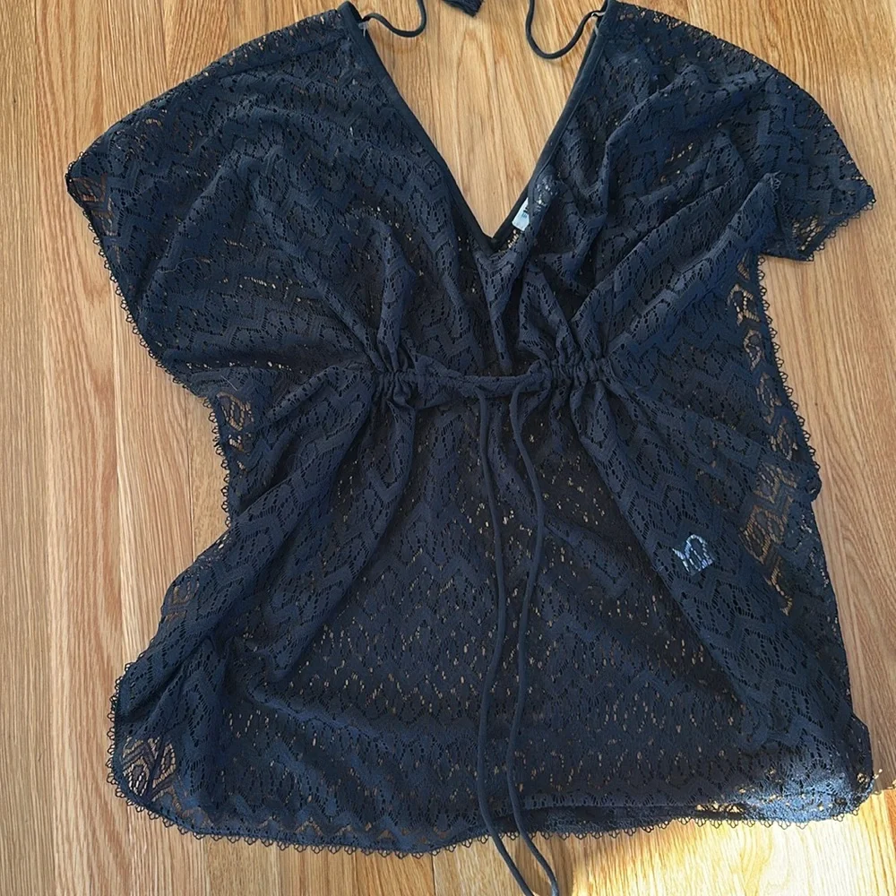 New Chic Black Lace Cover-Up